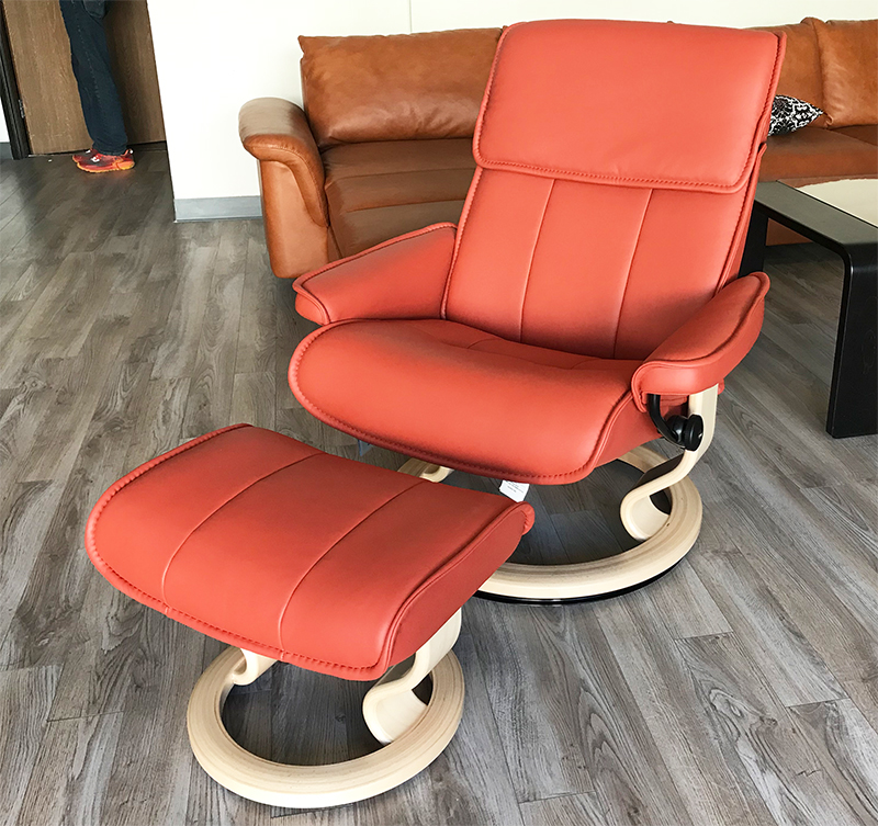 Stressless Admiral Large Paloma Henna Leather Recliner Chair and Ottoman by Ekornes