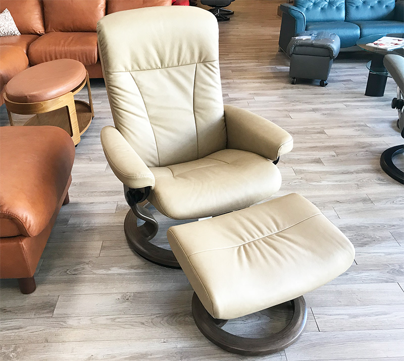 Stressless President Paloma Light Grey Leather Recliner Chair and Ottoman by Ekornes