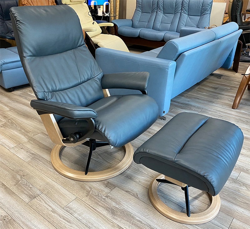 Stressless View Signature Matte Black Base Paloma Shadow Blue Leather with Oak Wood Stain Base Recliner Chair by Ekornes
