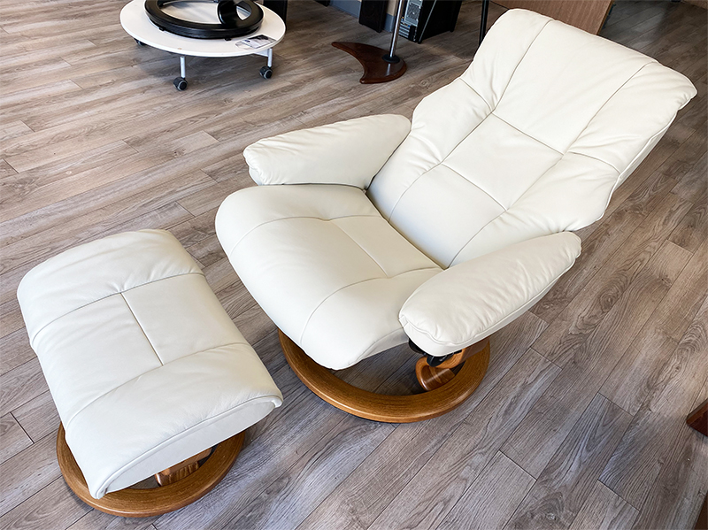 Stressless Mayfair Paloma Light Grey Leather Recliner Chair and Ottoman with Classic Teak Wood base by Ekornes