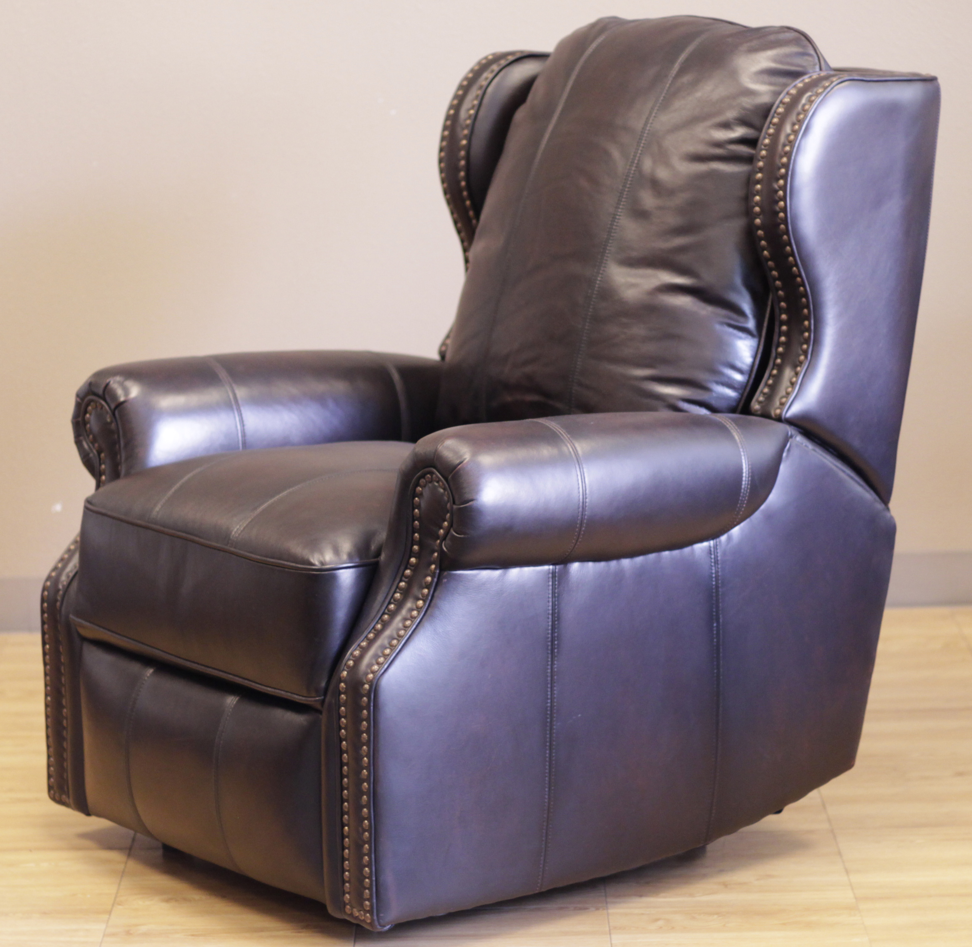 Barcalounger Bristol II Wall Hugger Recliner Chair Leather Recliner barcalounger-bristol-ii-wall-hugger-recliner-chair-leather-recliner
