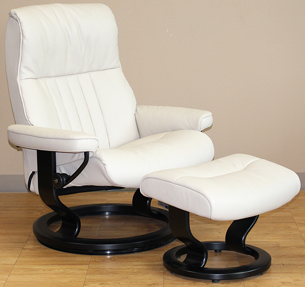 Stressless Crown Recliner Chair - Cori Vanilla White Leather